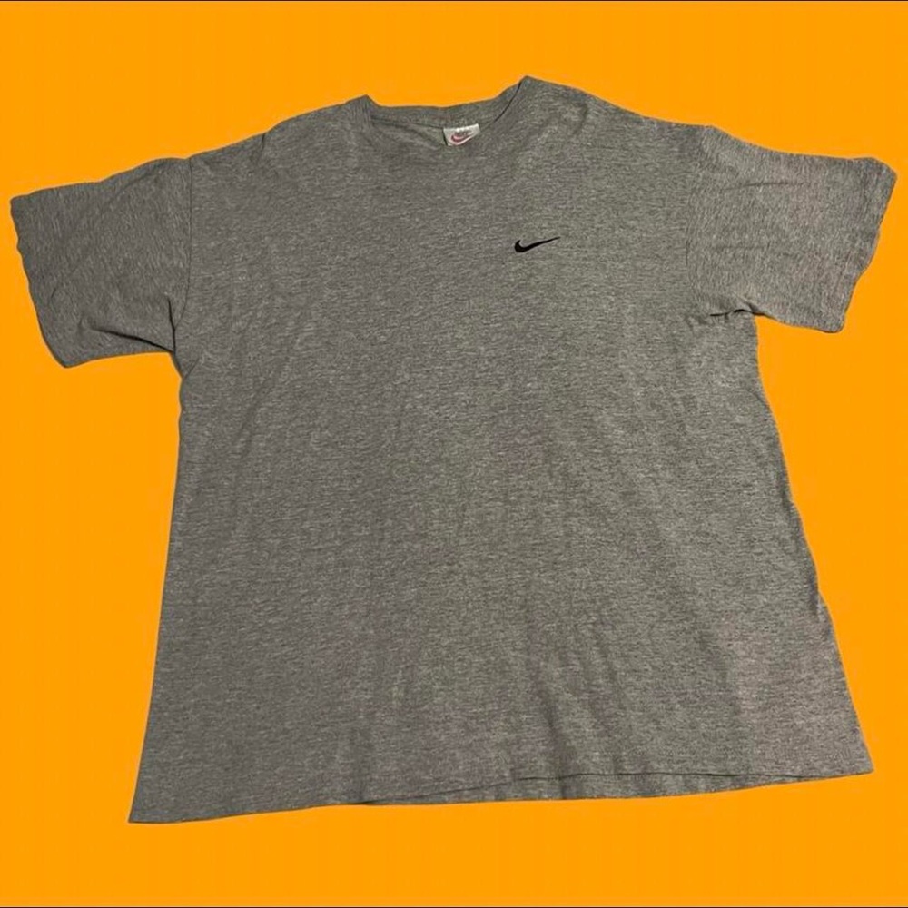 Vintage 90’s Nike Shirt